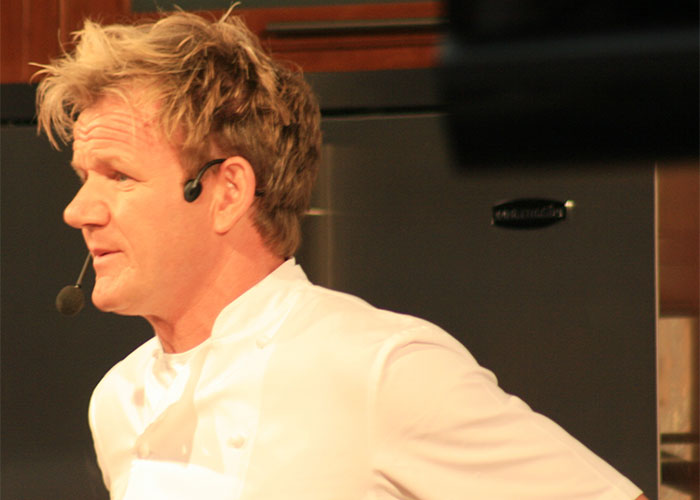 29 Restaurant Red Flags That Mean You Should Probably Not Eat There