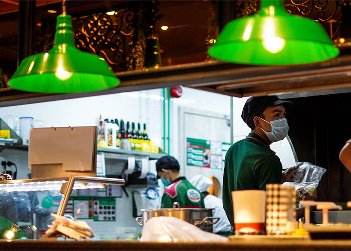 29 Restaurant Red Flags That Mean You Should Probably Not Eat There