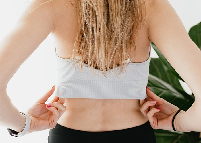 "What's The Most Bizarre 'House Rule' You've Encountered At Someone Else's Home?" (40 Answers)