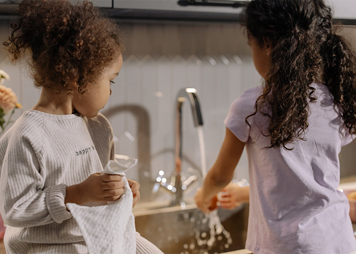 "What's The Most Bizarre 'House Rule' You've Encountered At Someone Else's Home?" (40 Answers)