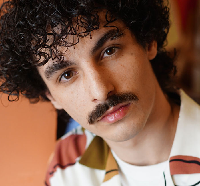 “Makes Me Physically Cringe”: 30 People List Beauty Standards That Need To Retire