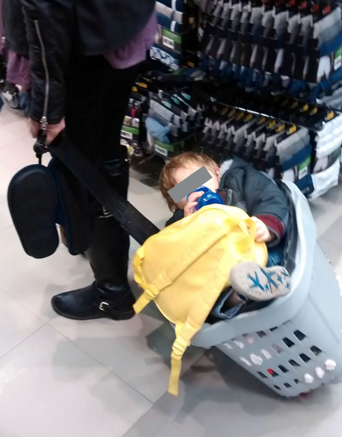 When You Go Shopping On Black Friday But Forget Your Child's Stroller
