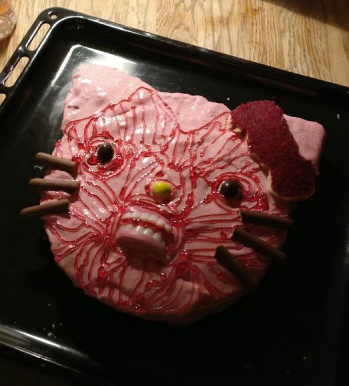 Hairless Hello Kitty Cake