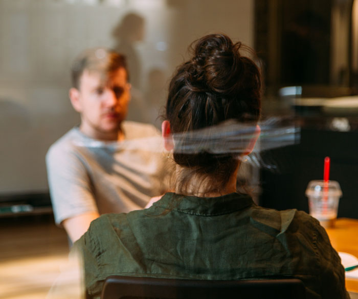 30 People Discuss Common Signs That Someone Is Living A Miserable Life