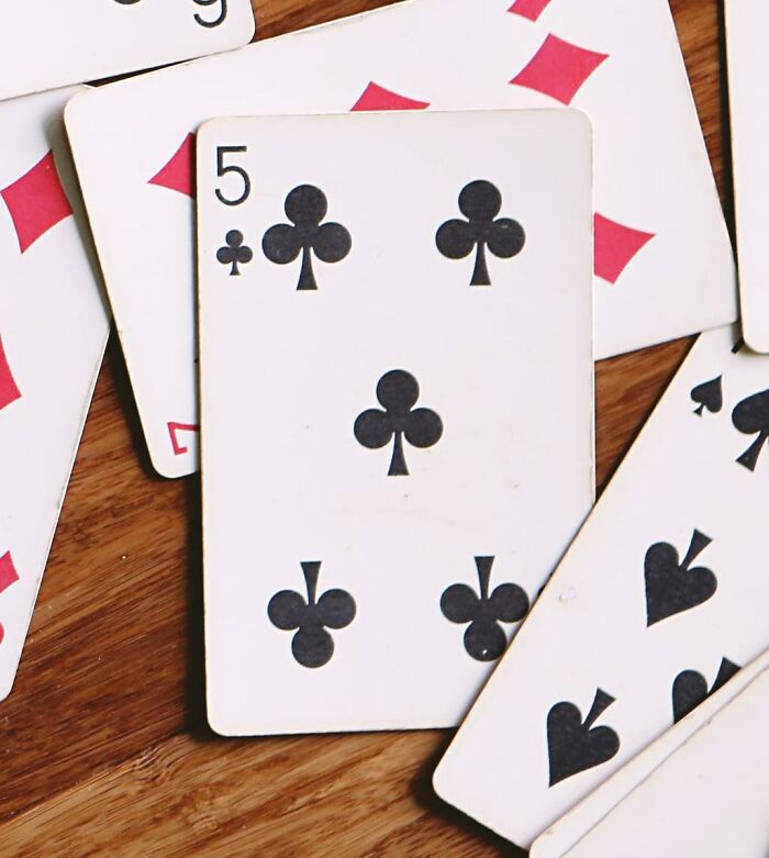 30 Spine-Chilling Stories Of The Most Unexplainable Things People Have Experienced