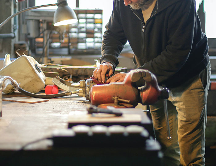 &ldquo;There Wasn&rsquo;t Any Need For A Babysitter&rdquo;: Woman Fails To Manage Coworkers, Gets In Trouble