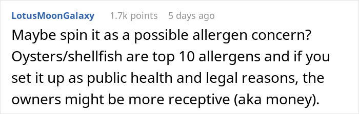 Waiter Learns He's Been Lying To Customers About Vegetarian Food After Checking The Ingredients
