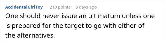 Boss&rsquo; Ultimatum Backfires When Employee Chooses To Quit, Chases Her Screaming