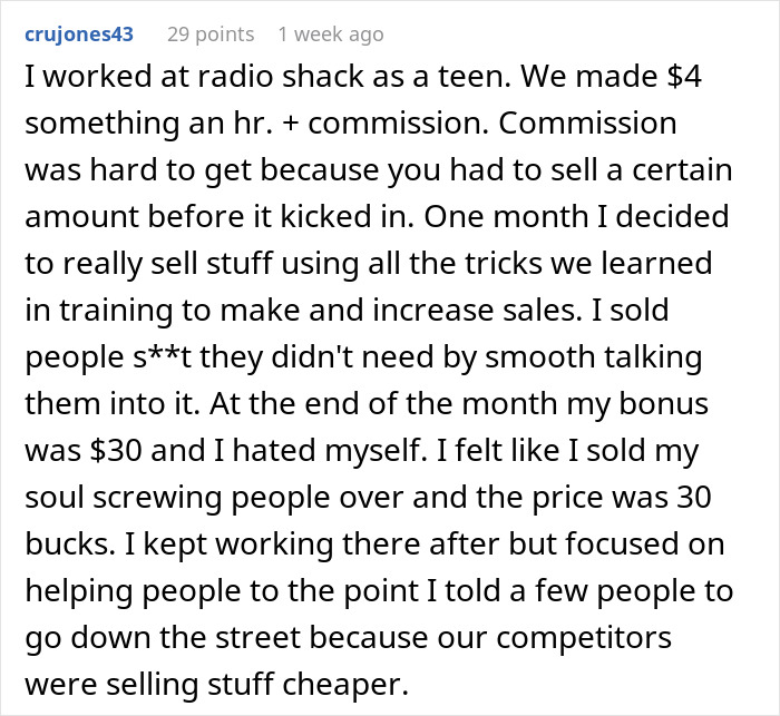 People Unveil The Sad Truth On How Working In Retail Has Changed Since The &rsquo;80s And &rsquo;90s