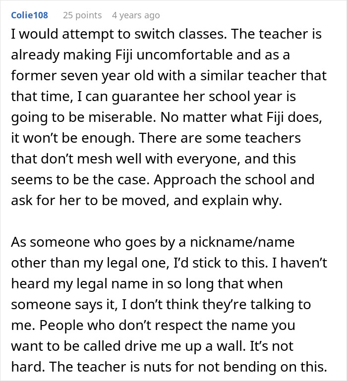 Teacher Refuses To Call Girl By The Name She's Been Using For 3 Years, Parent Asks For Advice