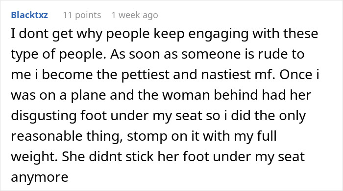 Jerk On A Plane Claims He Can't Sit Next To Smelly Passenger, Turns Out He's The One Who Stinks Jerk On A Plane Claims He Can't Sit Next To Smelly Passenger, Turns Out He's The One Who Stinks
