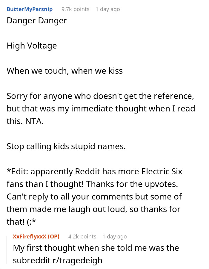 Woman Ignores Friend For A Week Because She's Convinced Her Kids Will Be Bullied For Their Names