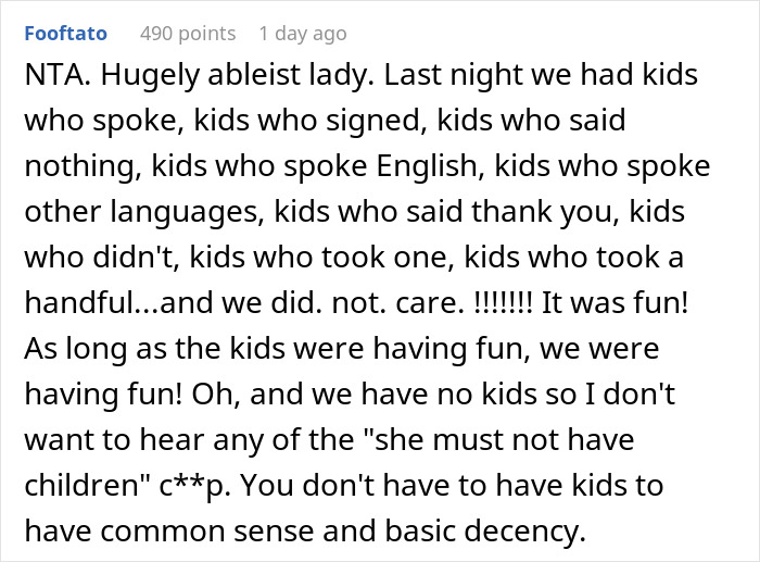 Rude Woman Receives Nothing But Pranks On Halloween After Her Ignorant Actions Have Consequences