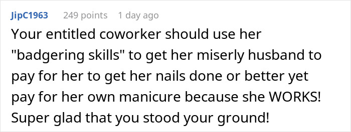 "She's Being A Complete Clown": Woman Is Furious And Offended Coworker Won't Give Free Manicure