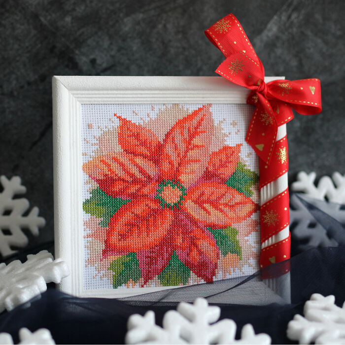 15 Simple And Easy Cross-Stitch Patterns For Christmas And New Year