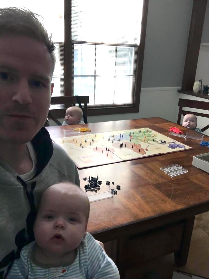 Wife Left Me Alone With The Kids For The First Time And After Asking For An Update I Sent Her This