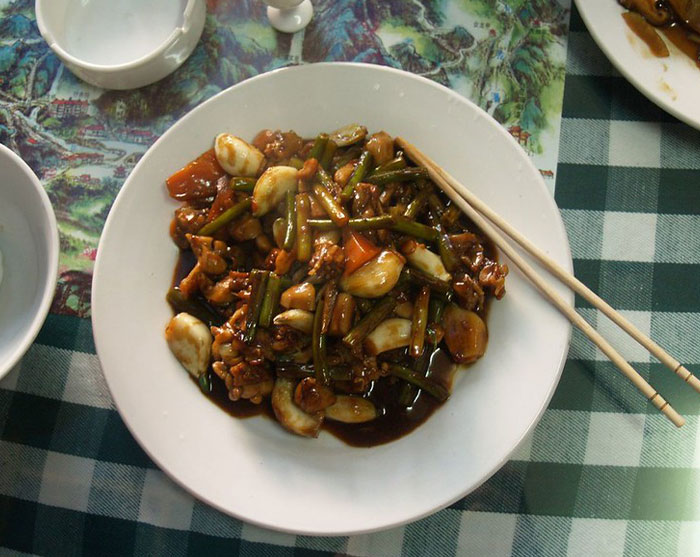 "The Chinese Restaurant 3.5 Rule": Guy Shares His Interesting Take On Ratings