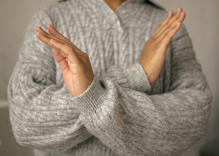 Woman Asks Ex For Money Because She And The Kids Are Out Of Food, Flips Out When He Refuses Woman Asks Ex For Money Because She And The Kids Are Out Of Food, Flips Out When He Refuses