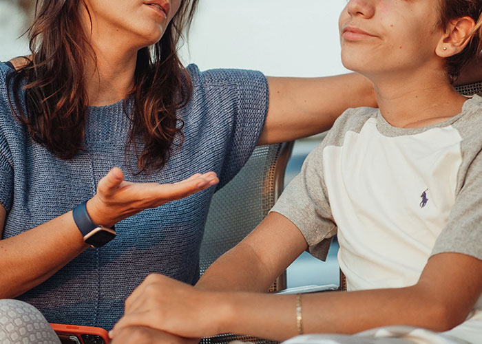 Family Of 4 Goes Through 3 Toilet Paper Rolls Per Day, Mom "Loses The Plot"