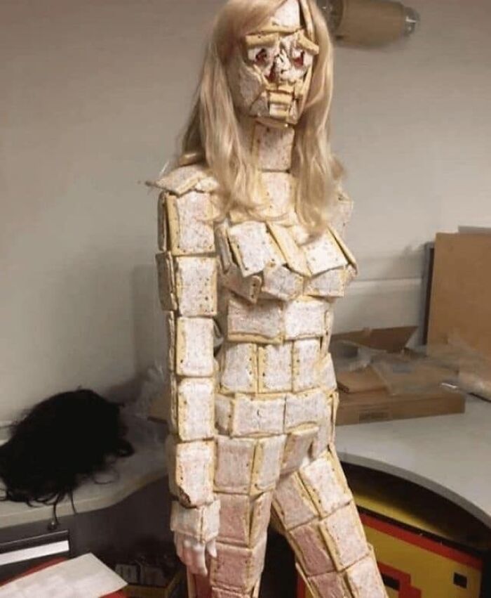 Food-In-Places-Shouldnt-Be-Pics