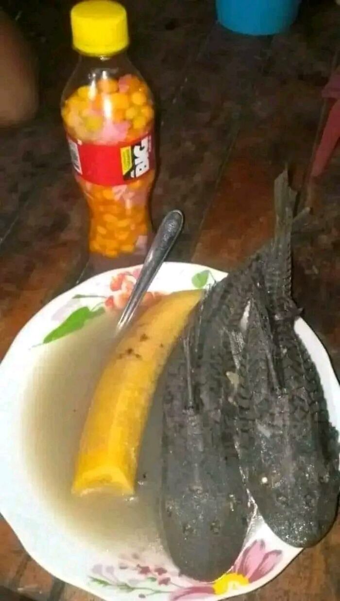 Food-In-Places-Shouldnt-Be-Pics