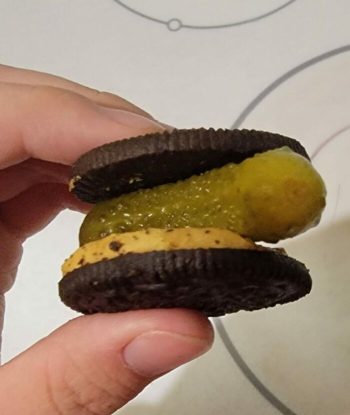 Food-In-Places-Shouldnt-Be-Pics