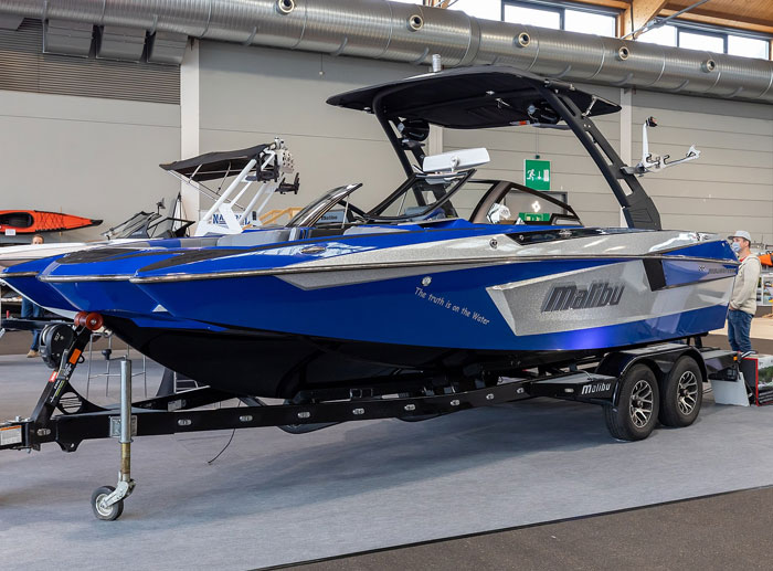 30 Brutal Moments When People’s Illusions Of Friendship Were Shattered