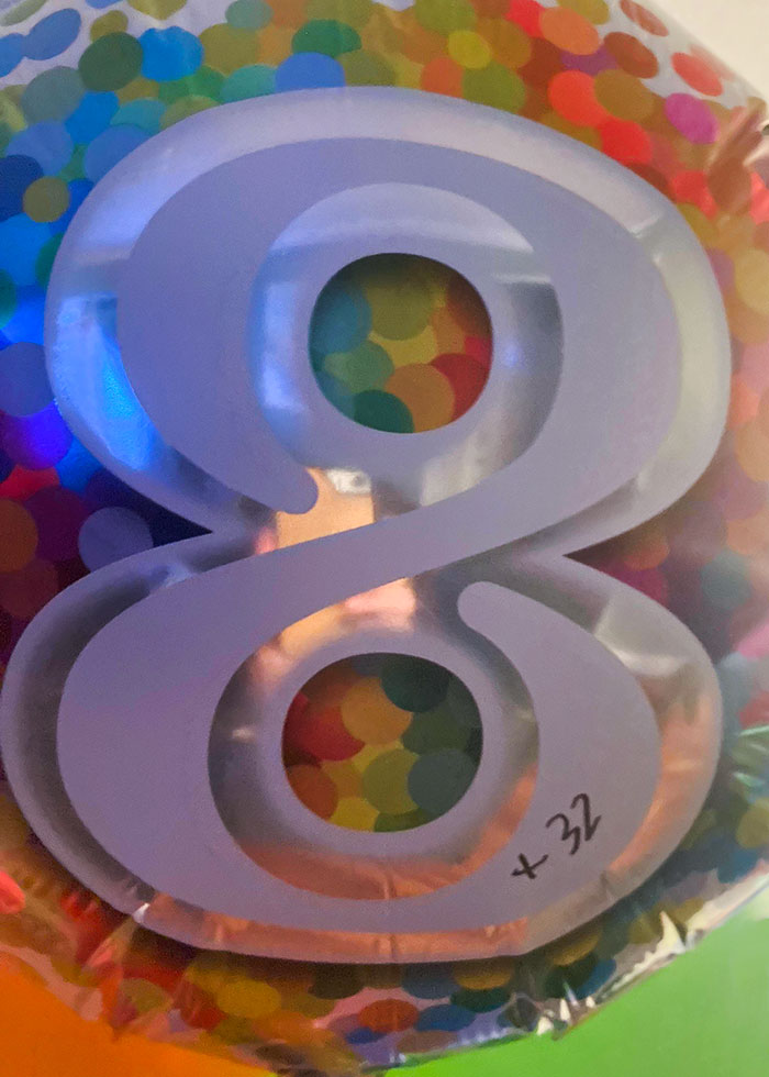 My Dad's Solution To Not Having The Correct Balloons For His Sister's 40th Birthday