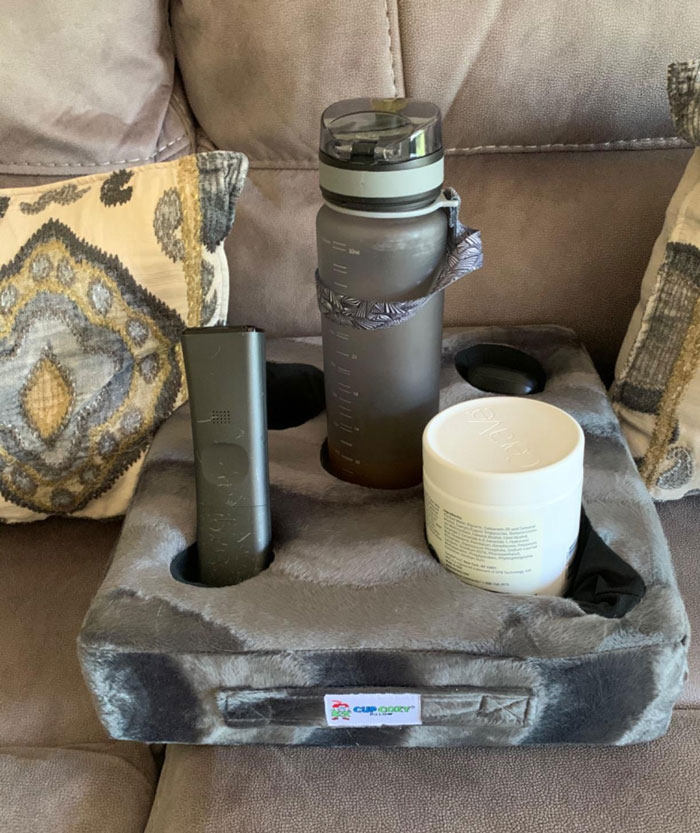  Cup Cozy Deluxe Pillow : A Must-Have Caddy Of Convenience That Not Only Keeps Your Drinks Hot Or Cold Longer But Also Holds Your Snacks, Reading Glasses, Or TV Remote, Perfect For A Cozy Night In.