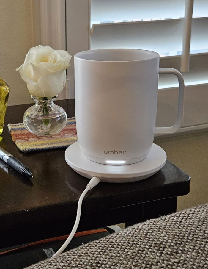  Ember Temperature Control Smart Mug 2: Level Up Your Loved One's Coffee Session With This Long-Lasting Battery-Powered Mug That Keeps Their Beverage At The Perfect Temp — It's Basically The Vip Of Mugs And A Perfect Way To Share Warmth!