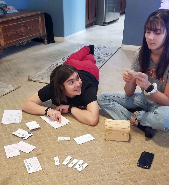 Every Year My Wife And I Make A Scavenger Hunt For Our Daughters To Find Their Last Holiday Gift