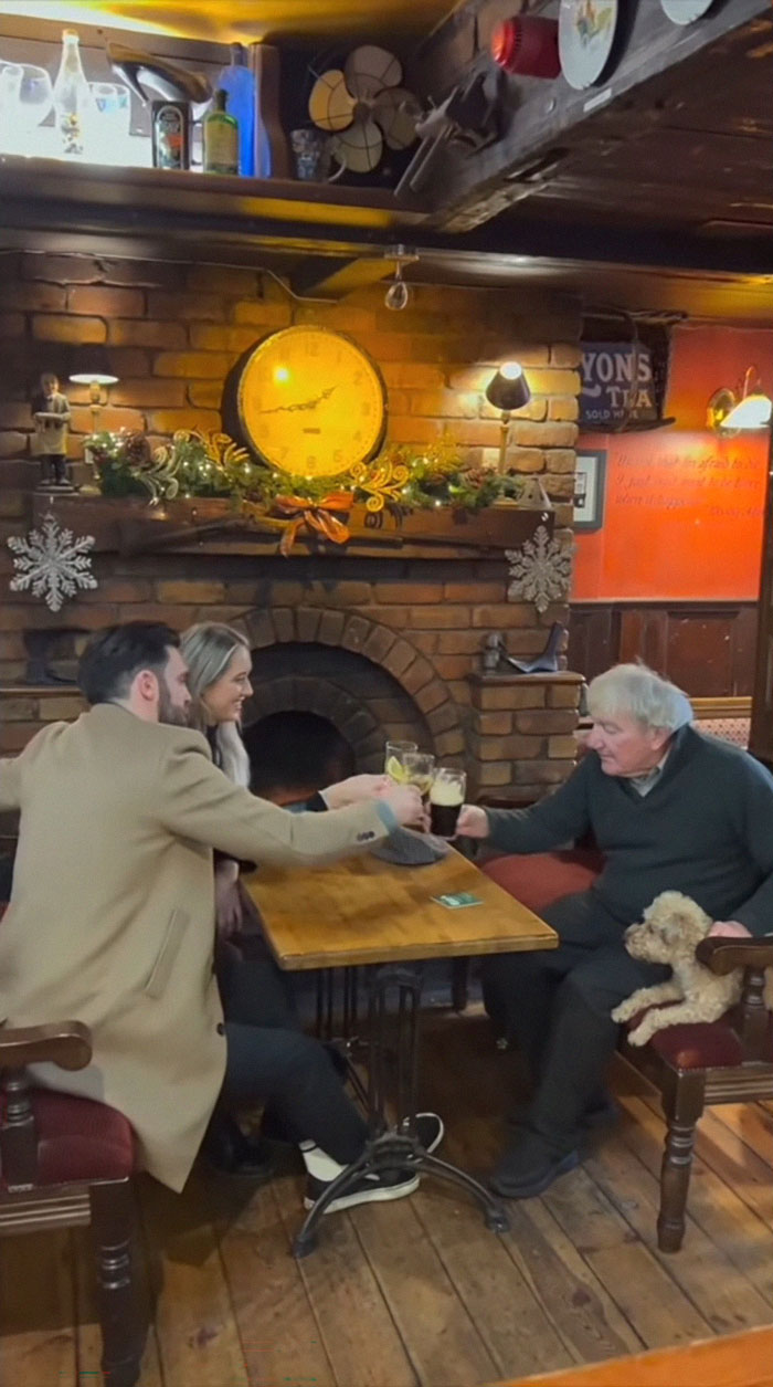 Pub Spends Only &pound;700 To Highlight Loneliness And Becomes &ldquo;This Year&rsquo;s Best Christmas Ad&rdquo;