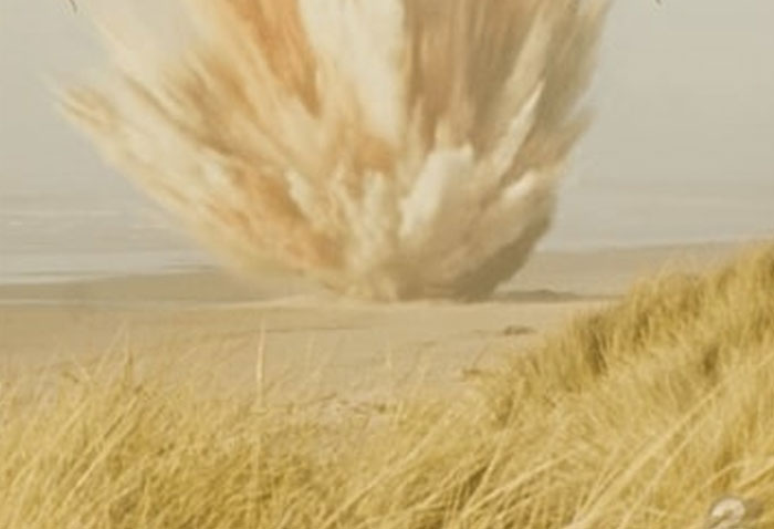 Someone Asks What's An Event In History That's So Ridiculous It Sounds Fake, And 35 People Deliver