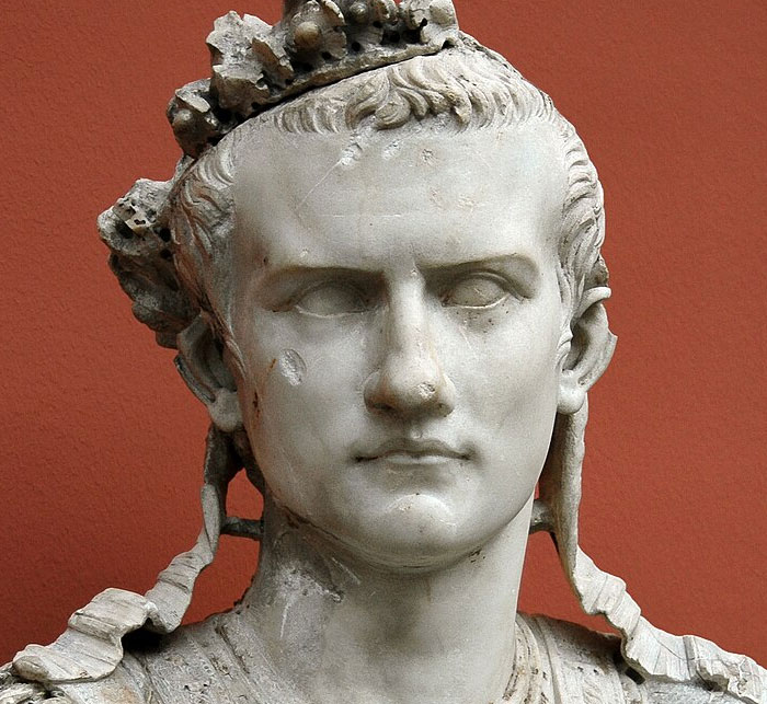 Someone Asks What's An Event In History That's So Ridiculous It Sounds Fake, And 35 People Deliver