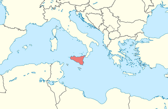 Someone Asks What's An Event In History That's So Ridiculous It Sounds Fake, And 35 People Deliver