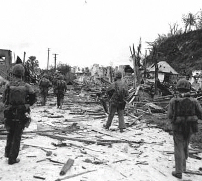 Someone Asks What's An Event In History That's So Ridiculous It Sounds Fake, And 35 People Deliver