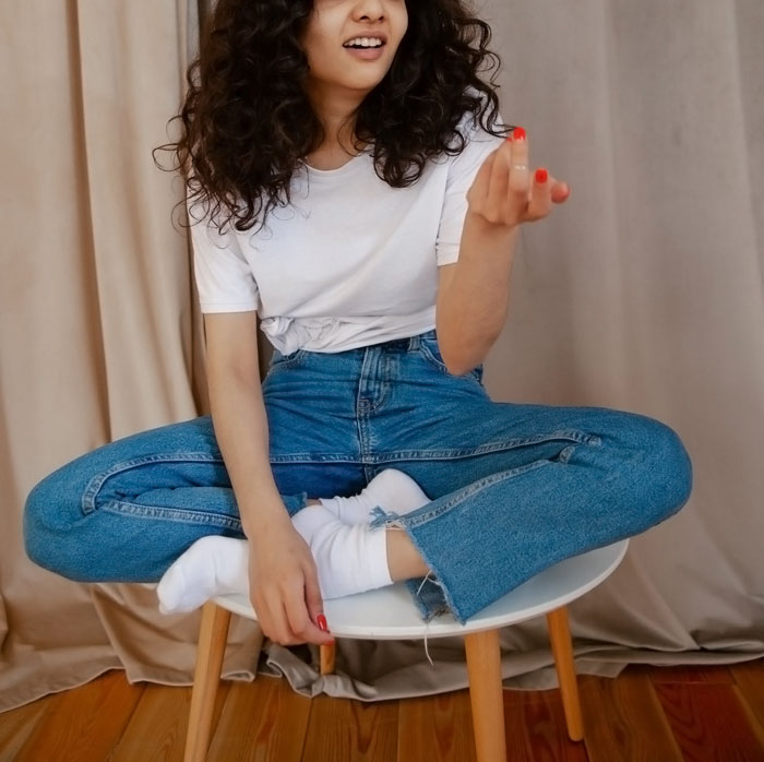 "Might Make Me Attracted To Her": Husband Doesn't Want Wife's BFF In The Delivery Room