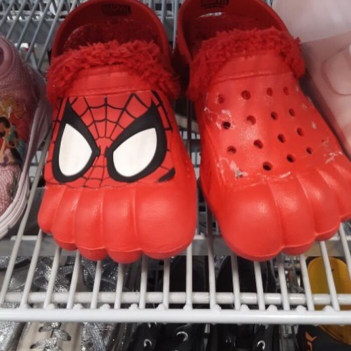 Weird-Second-Hand-Finds-Shifty-Thrifting