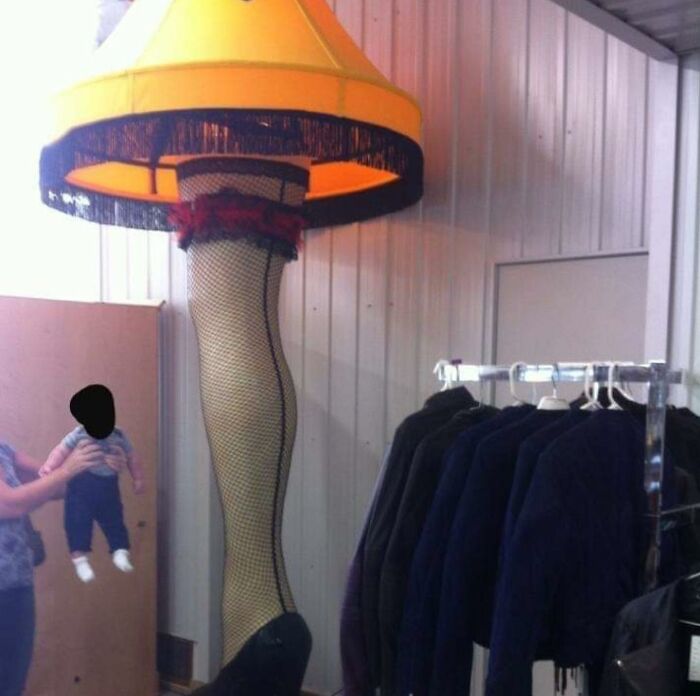 Weird-Second-Hand-Finds-Shifty-Thrifting