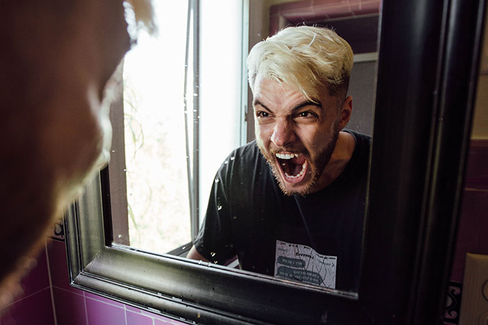 “That $700 Was The Last Straw”: 30 Men Reveal What Ended Their Friendship With A Guy Friend