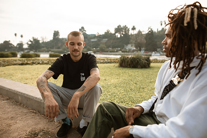 “That $700 Was The Last Straw”: 30 Men Reveal What Ended Their Friendship With A Guy Friend