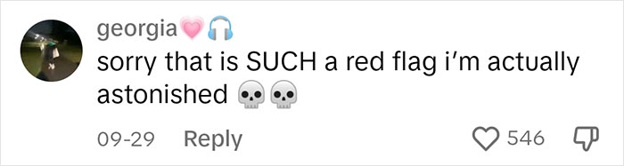 "He Won't Propose To Me": Woman Tells BF She&rsquo;d Keep Her Last Name, He Says &lsquo;No&rsquo;