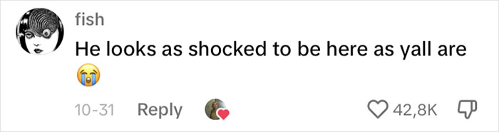 Woman Gives Birth Without Knowing She Was Pregnant, Her Funny Chat With Coworkers Goes Viral