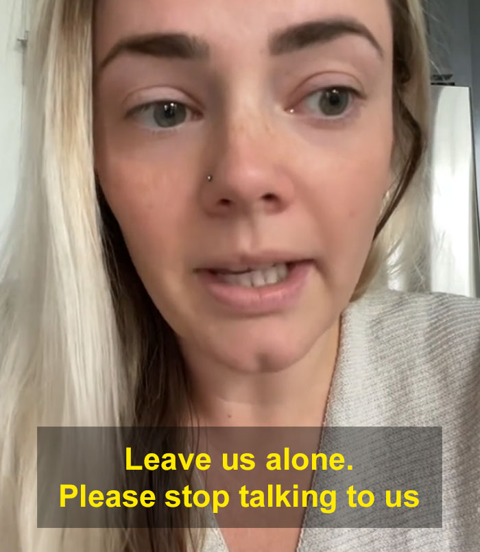 Millennial Mom Goes Viral For Publicly Asking Boomers Not To Talk To Children They Don&rsquo;t Know