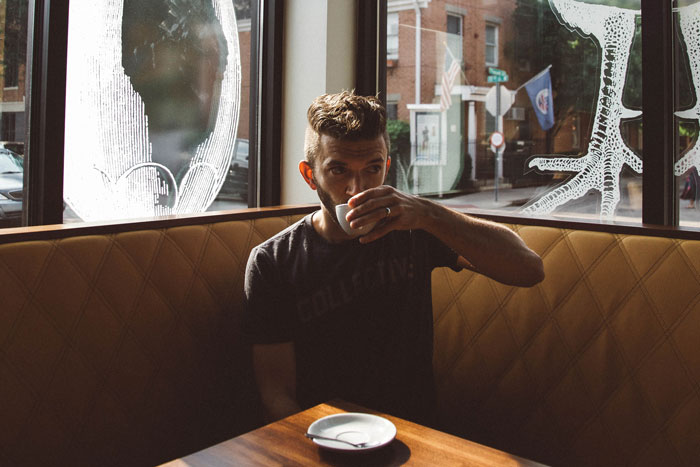 Netizens Encourage This Guy To Tell His Bio Mom Who He Is, Emotions Overflow In The Following Update Netizens Encourage This Guy To Tell His Bio Mom Who He Is, Emotions Overflow In The Following Update