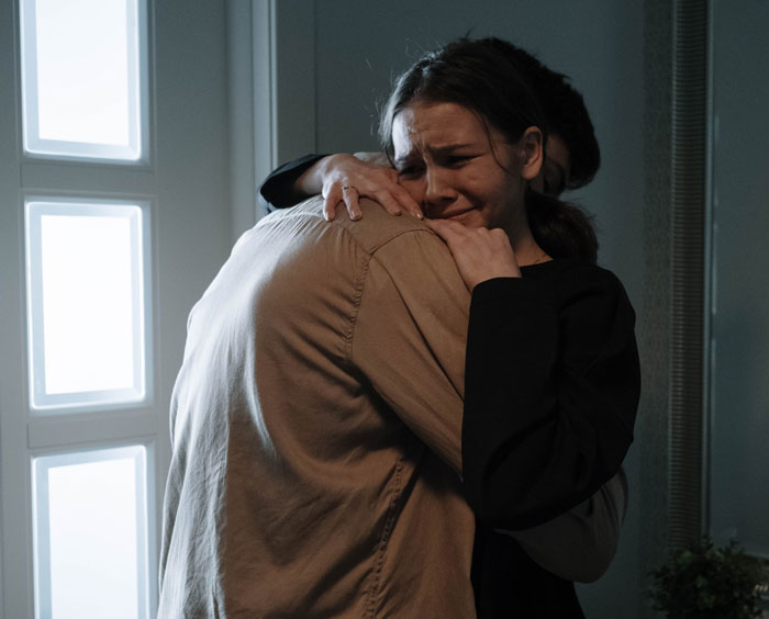 Netizens Encourage This Guy To Tell His Bio Mom Who He Is, Emotions Overflow In The Following Update Netizens Encourage This Guy To Tell His Bio Mom Who He Is, Emotions Overflow In The Following Update