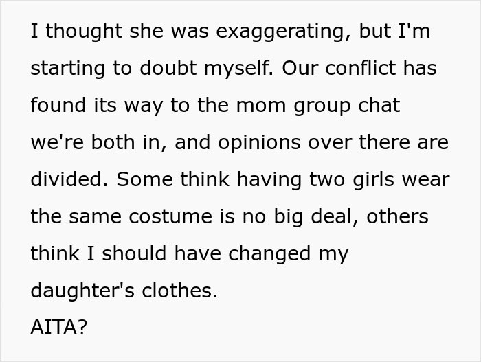 Text post about a mom refusing to change her daughter's dress to satisfy an entitled mom, causing conflict.