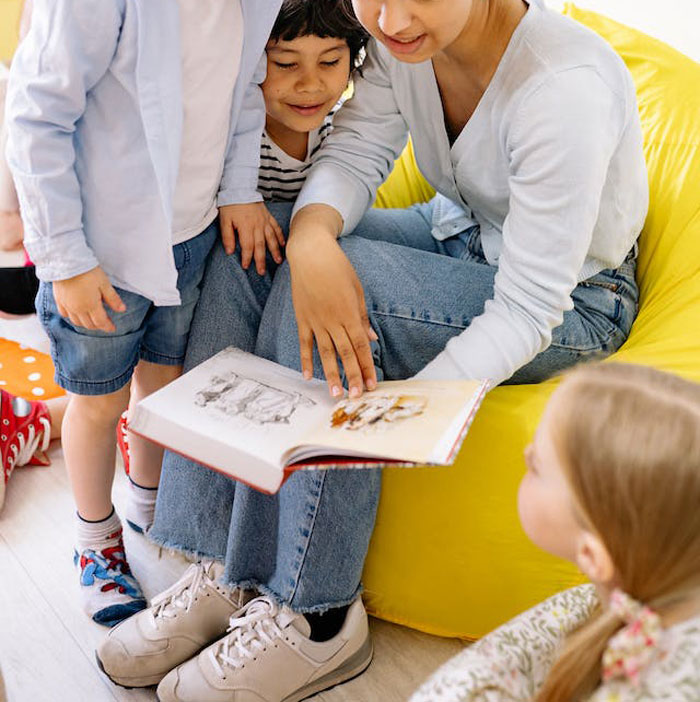 Mom Notices Signs In Her Child's Preschool That Are Targeted At Her Mom Notices Signs In Her Child's Preschool That Are Targeted At Her