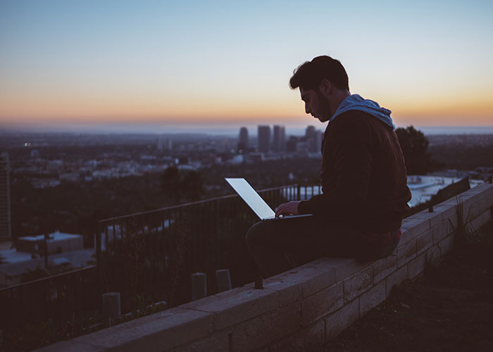 “You Think You Have Time”: 30 Things To Take Seriously, As Shared By Older Netizens