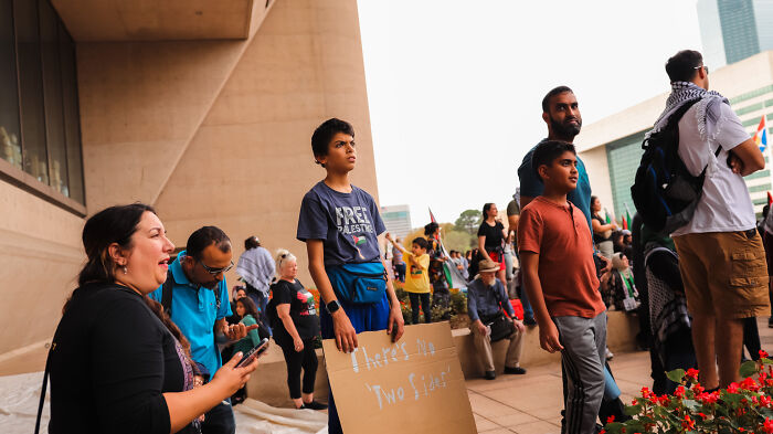 I Took Pics At One Of The Palestinian Protests In Dallas (29 Pics)
